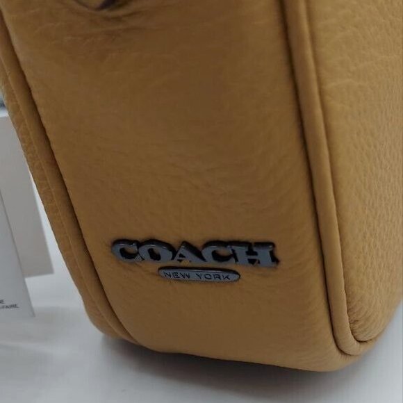 NWT Coach X Peanuts Heritage Crossbody With Snoopy Motif Pebble Leather CE613 - Picture 10 of 15